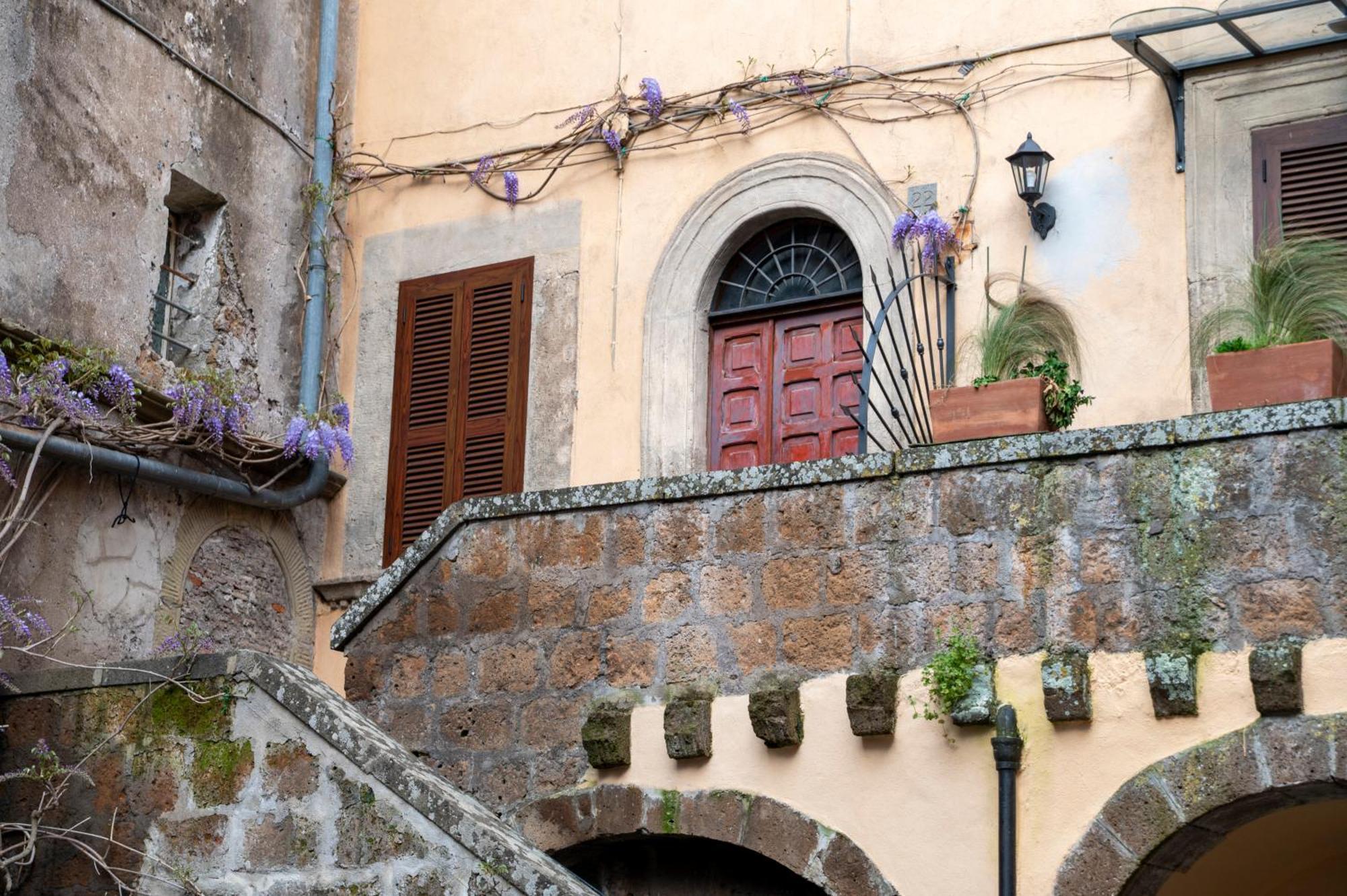 Centralissima Maison Di San Francesco, Unica E Accogliente! Sutri Exterior photo